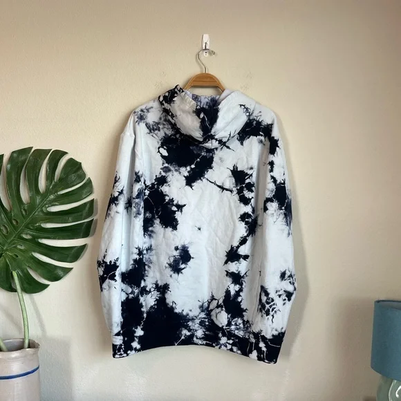 Raquel Allegra Tie Dye Oversized Poncho Hoodie Sweatshirt - Picture 7 of 11